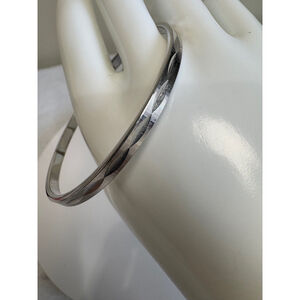 Vintage Monet sz L silver tone diamond pattern bangle bracelet